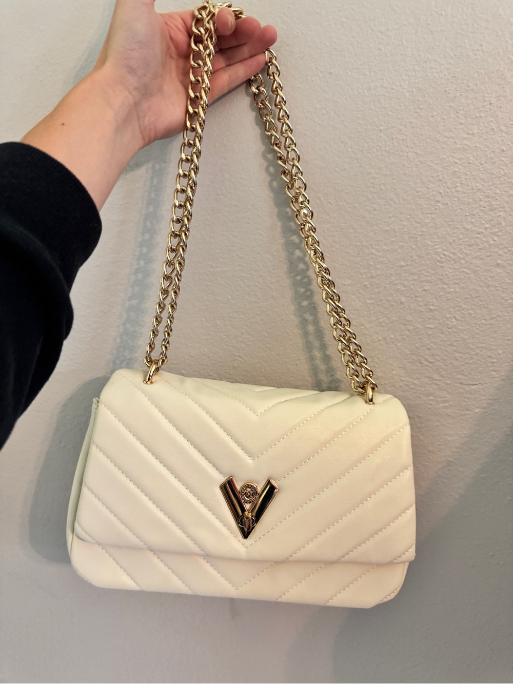 Valentino Orlandi White Quilted Leather Bag with Gold Chain